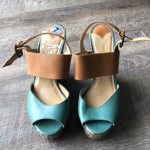 Tan Wedges
